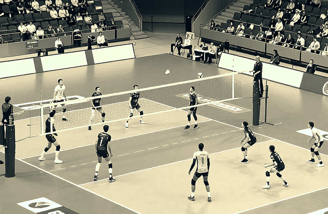 Volleyball Scoring Explained: Rally Points, Sets, and the Fifth Set to 15 Volleyball Scoring Explained: Rally Points, Sets, and the Fifth Set to 15