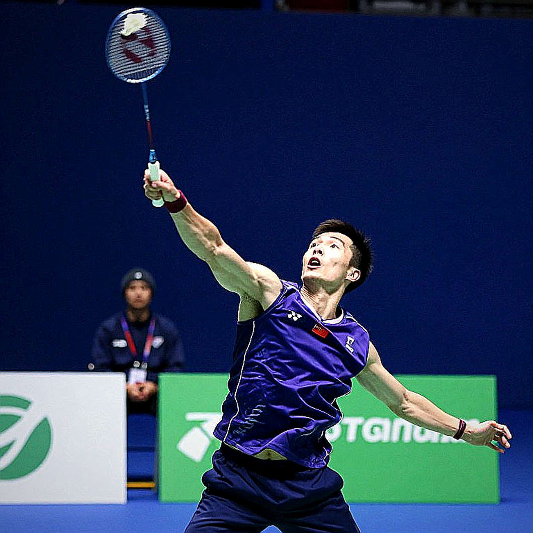 Alwi Farhan tập cùng Momota trước Asian Games 2026: khi "bài học" chỉ là cái bóng của một huyền thoại