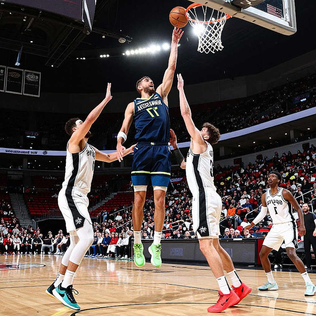 NBA phạt Clippers lịch sử: Kawhi Leonard thoát án treo giò, nhưng tương lai LA đã chết từ 2029
