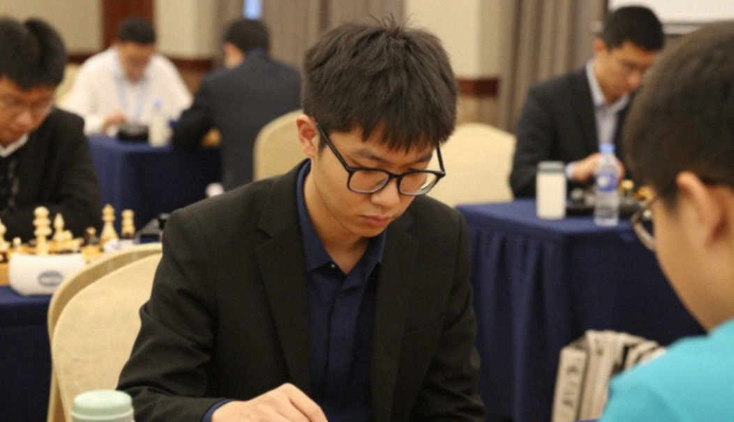 Bên trong phòng phân tích esports: Chín tầng dữ liệu và một chữ "không" đắt giá